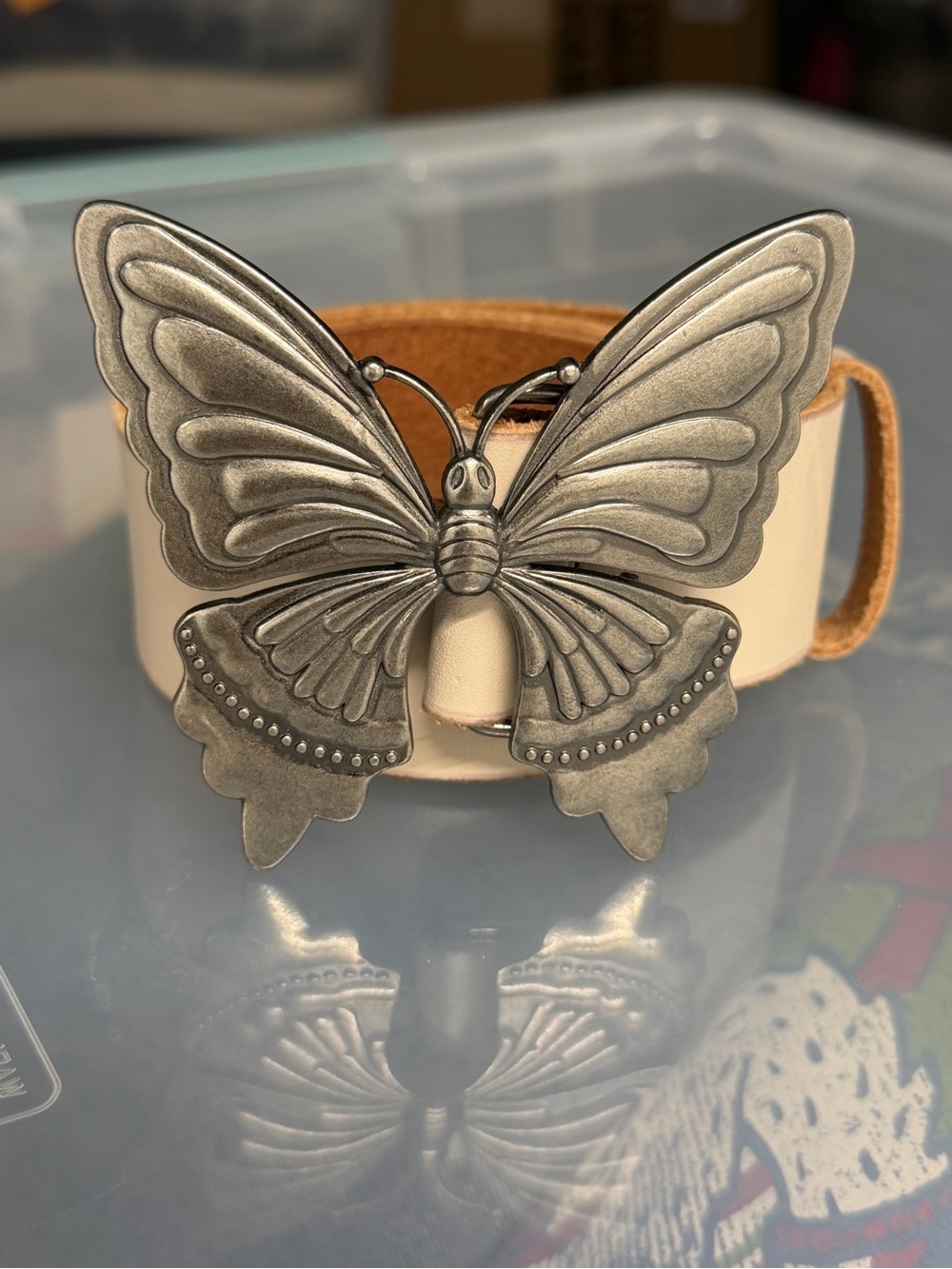 Urban Outfitters Butterfly Buckle Leather Belt - distressed Silver metal tone